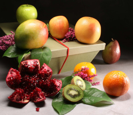 Organic York Hamper -- All Fruit (6 lbs)